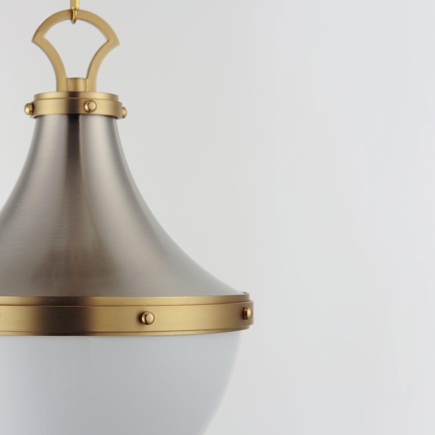 CONRAD PENDANT