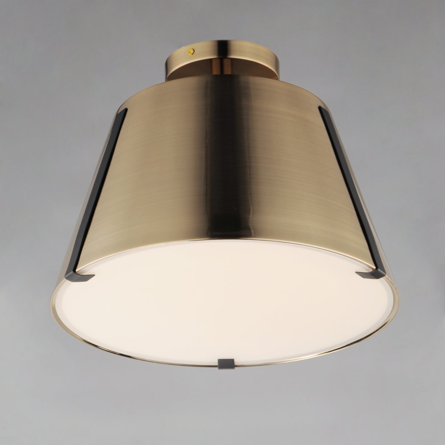 CARLO FLUSH MOUNT