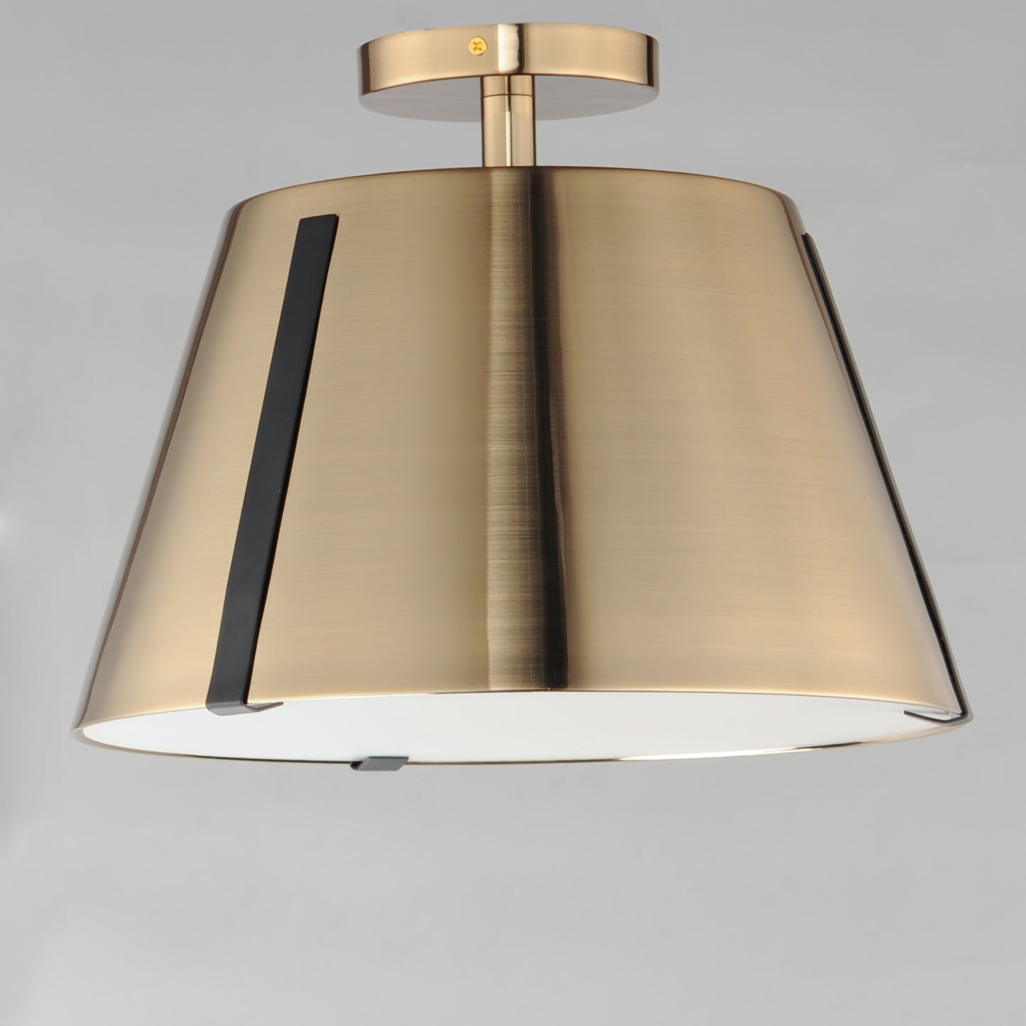 CARLO FLUSH MOUNT