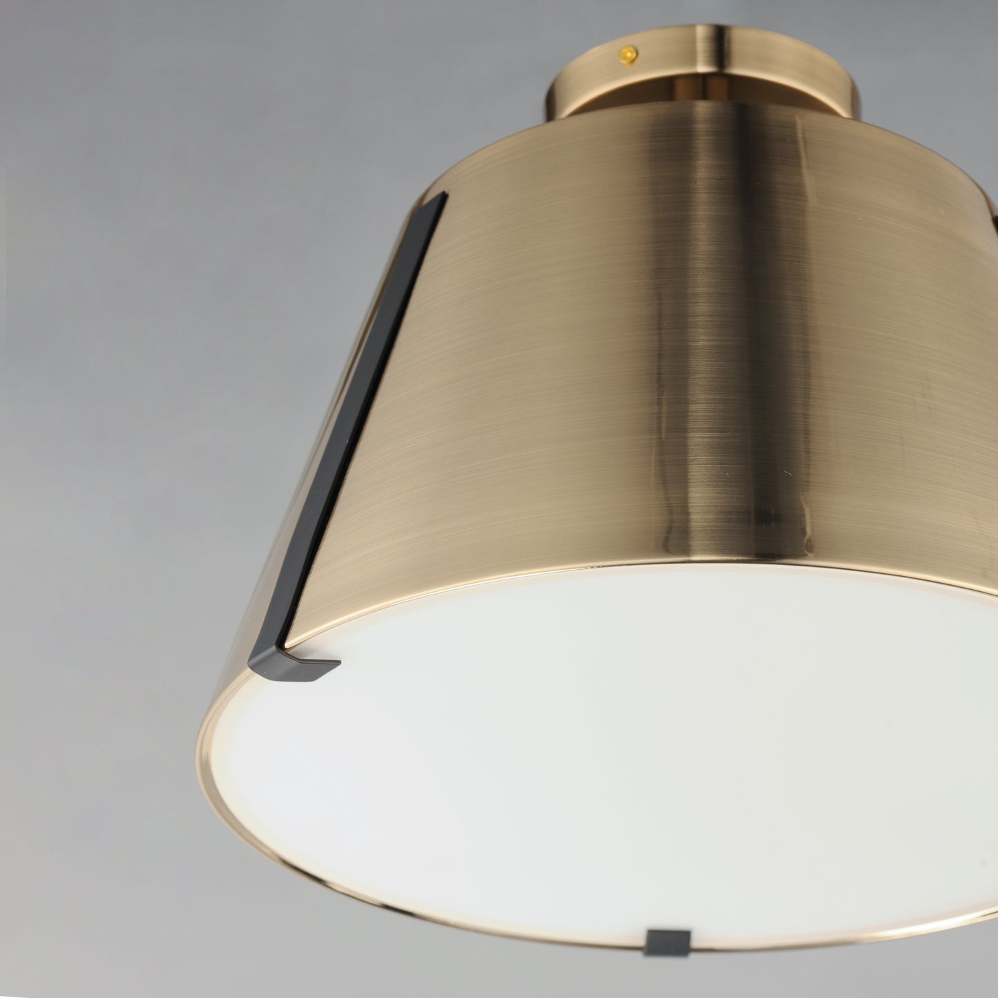 CARLO FLUSH MOUNT