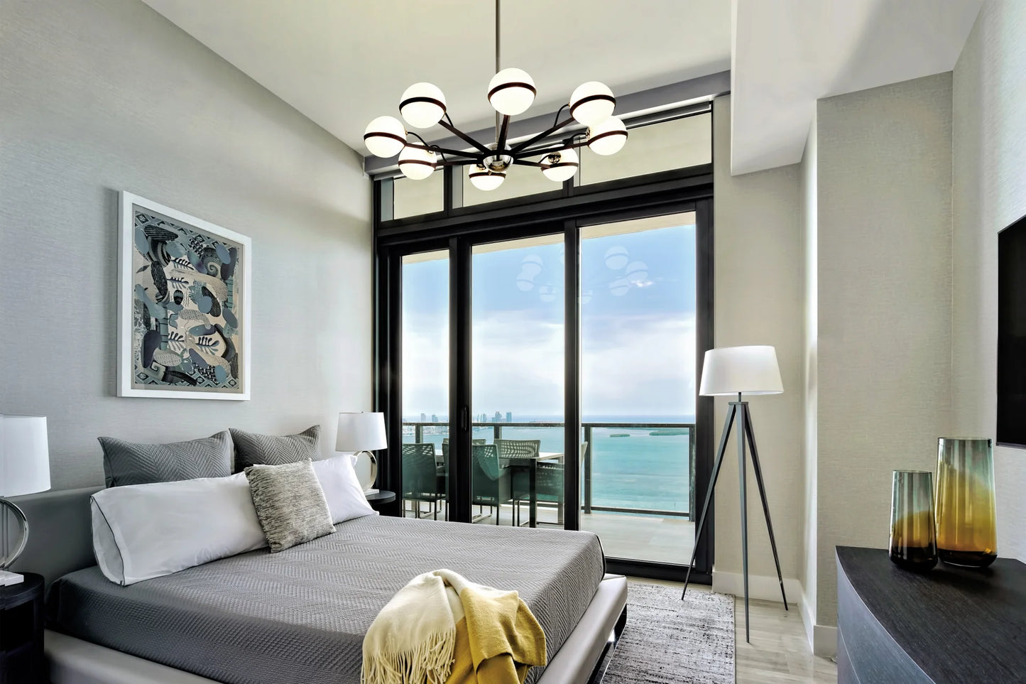 ACE CHANDELIER