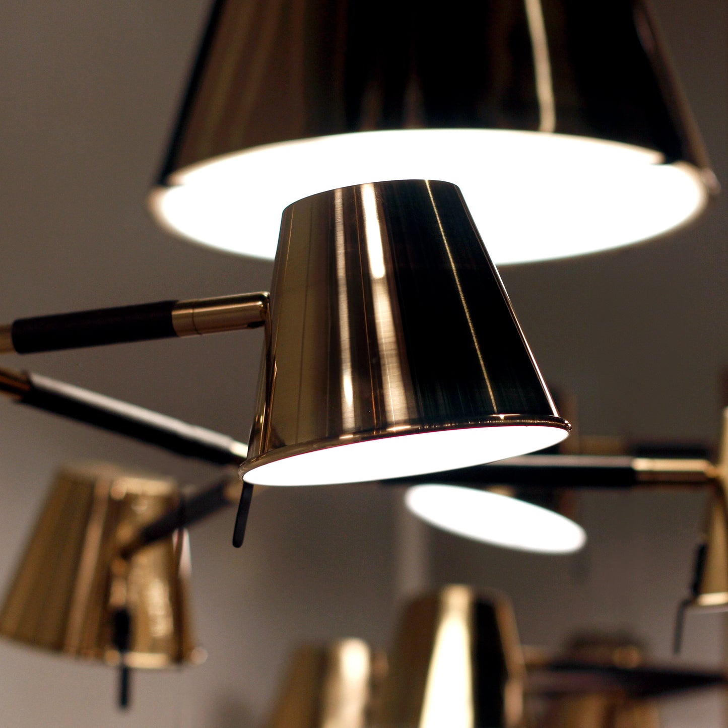 CARLO 5 LIGHT