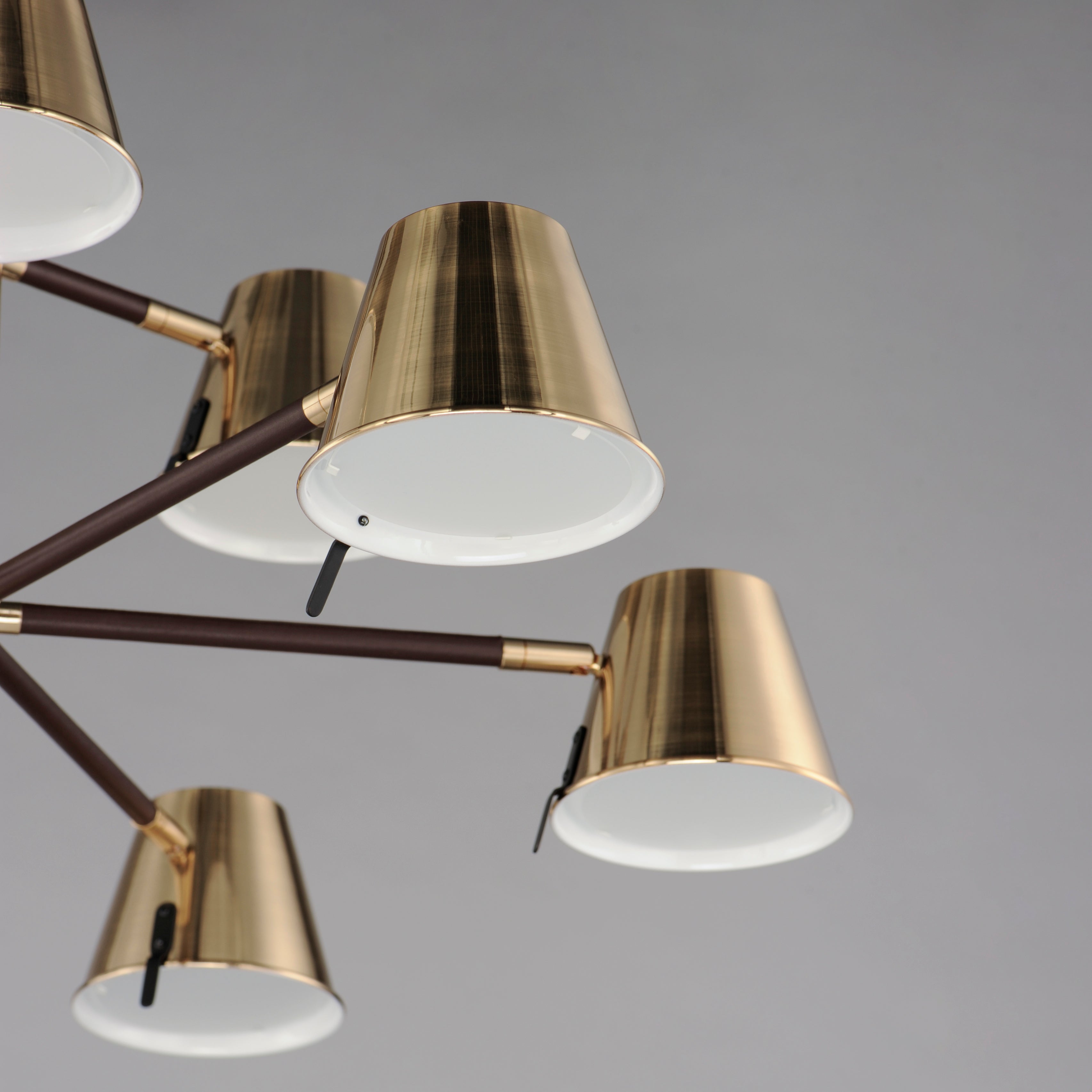 CARLO 9 LIGHT