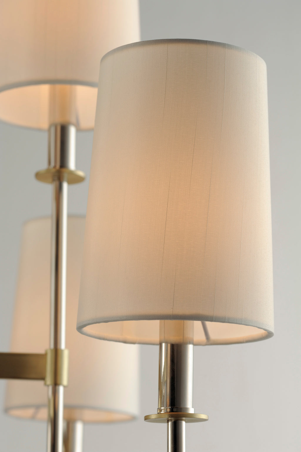 UPTOWN 5 LIGHT CHANDELIER