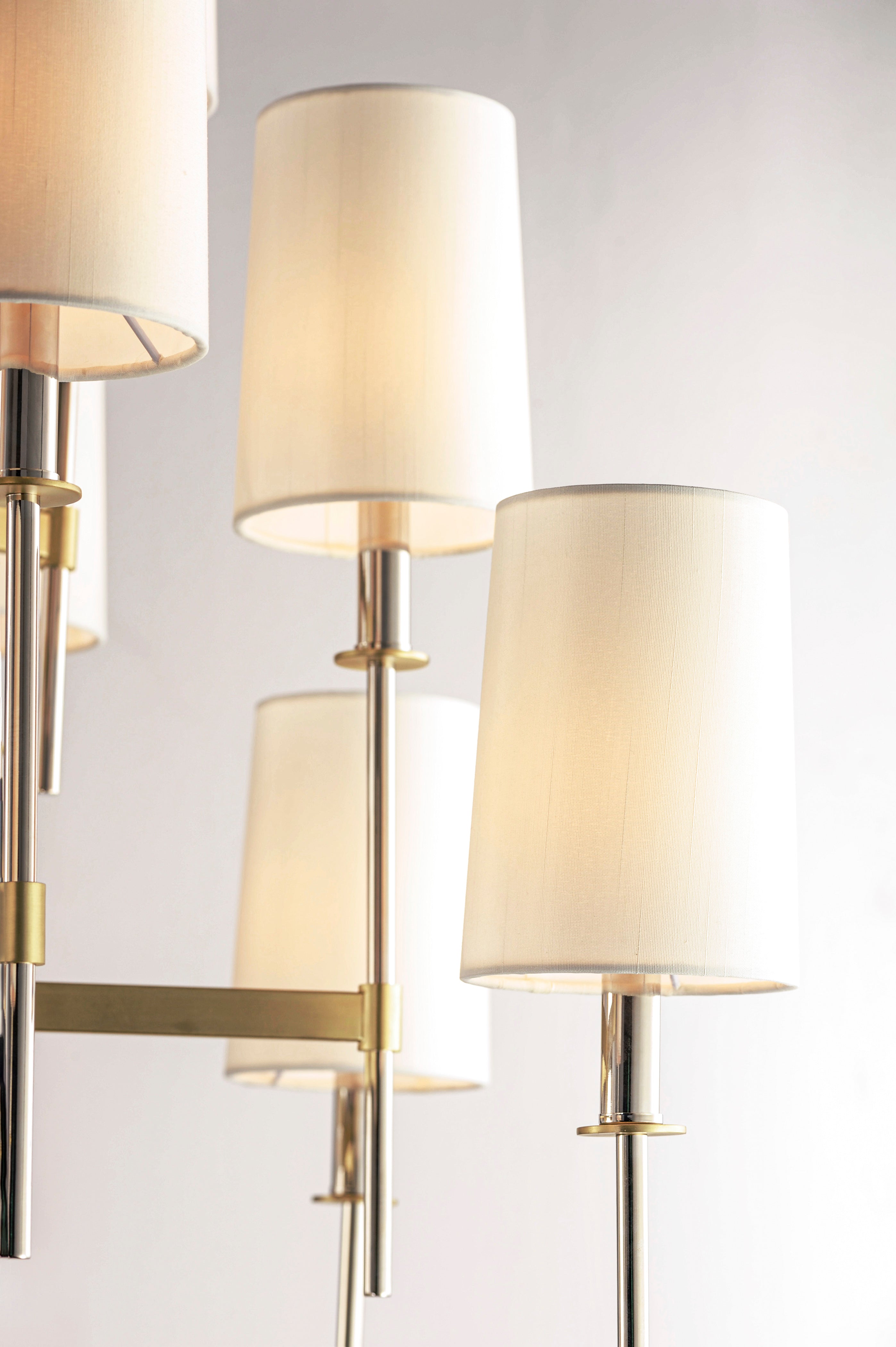 UPTOWN 5 LIGHT CHANDELIER