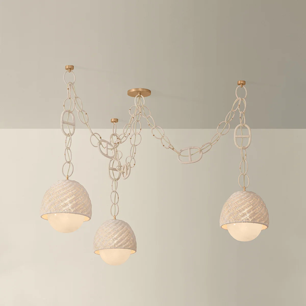 PIASU CHANDELIER