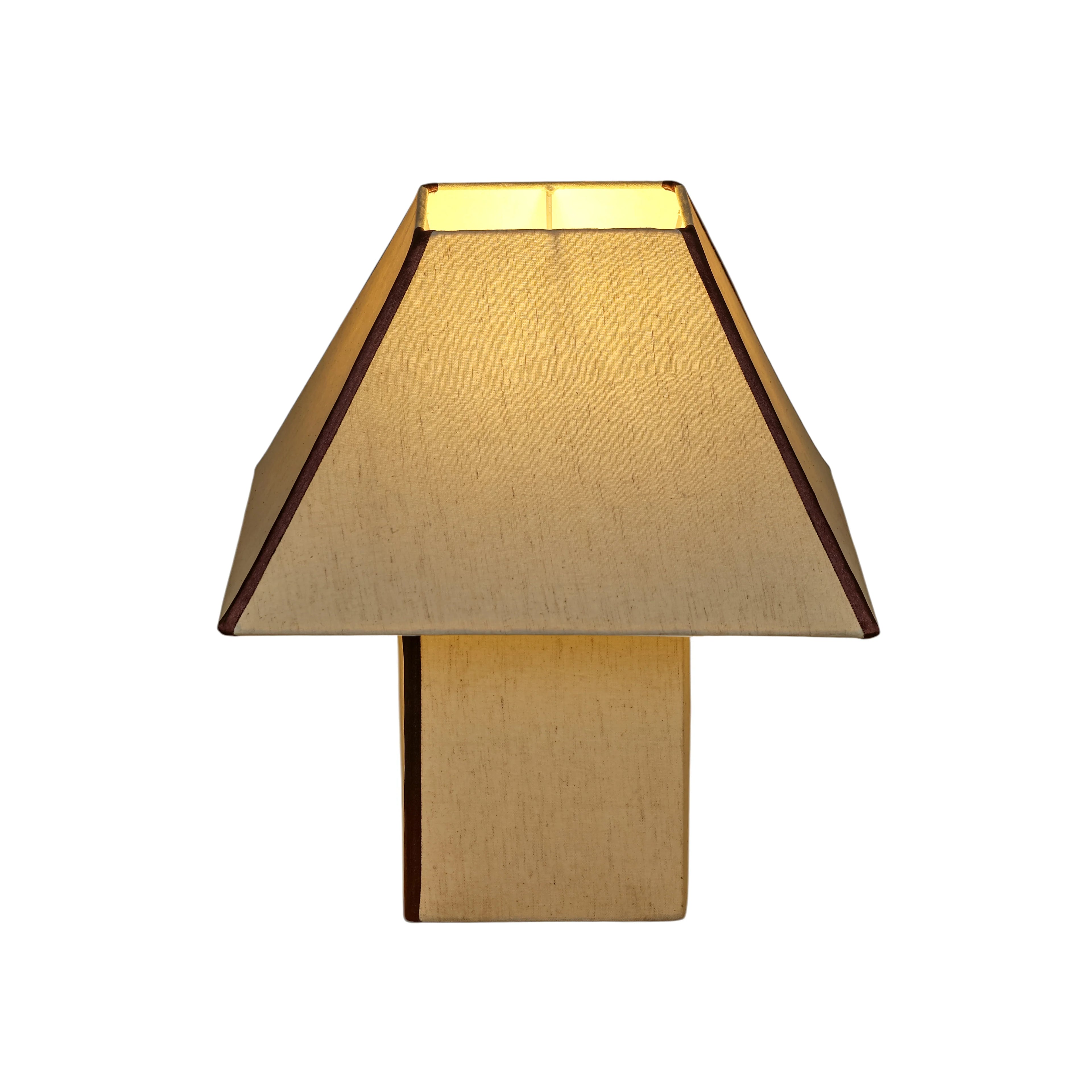 JOSEPHINE PYRAMID TABLE