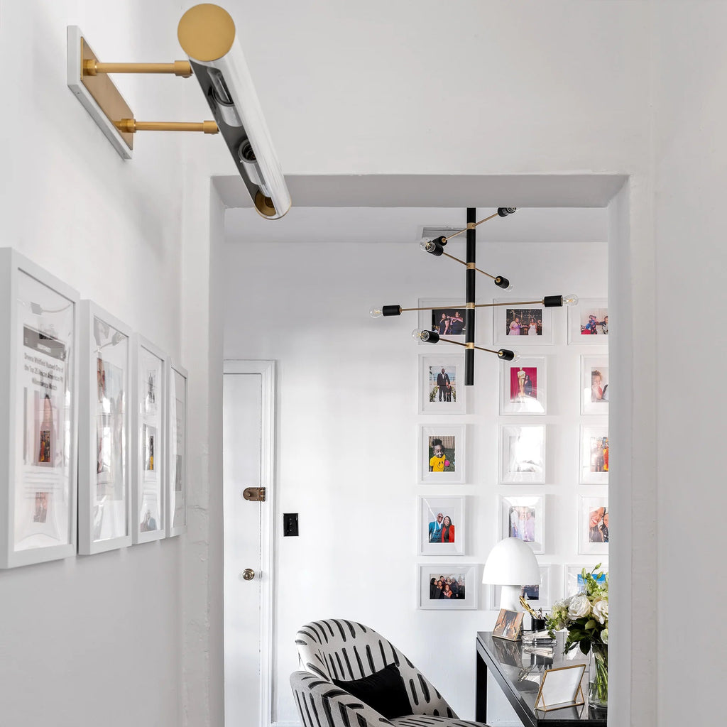 HOLLY