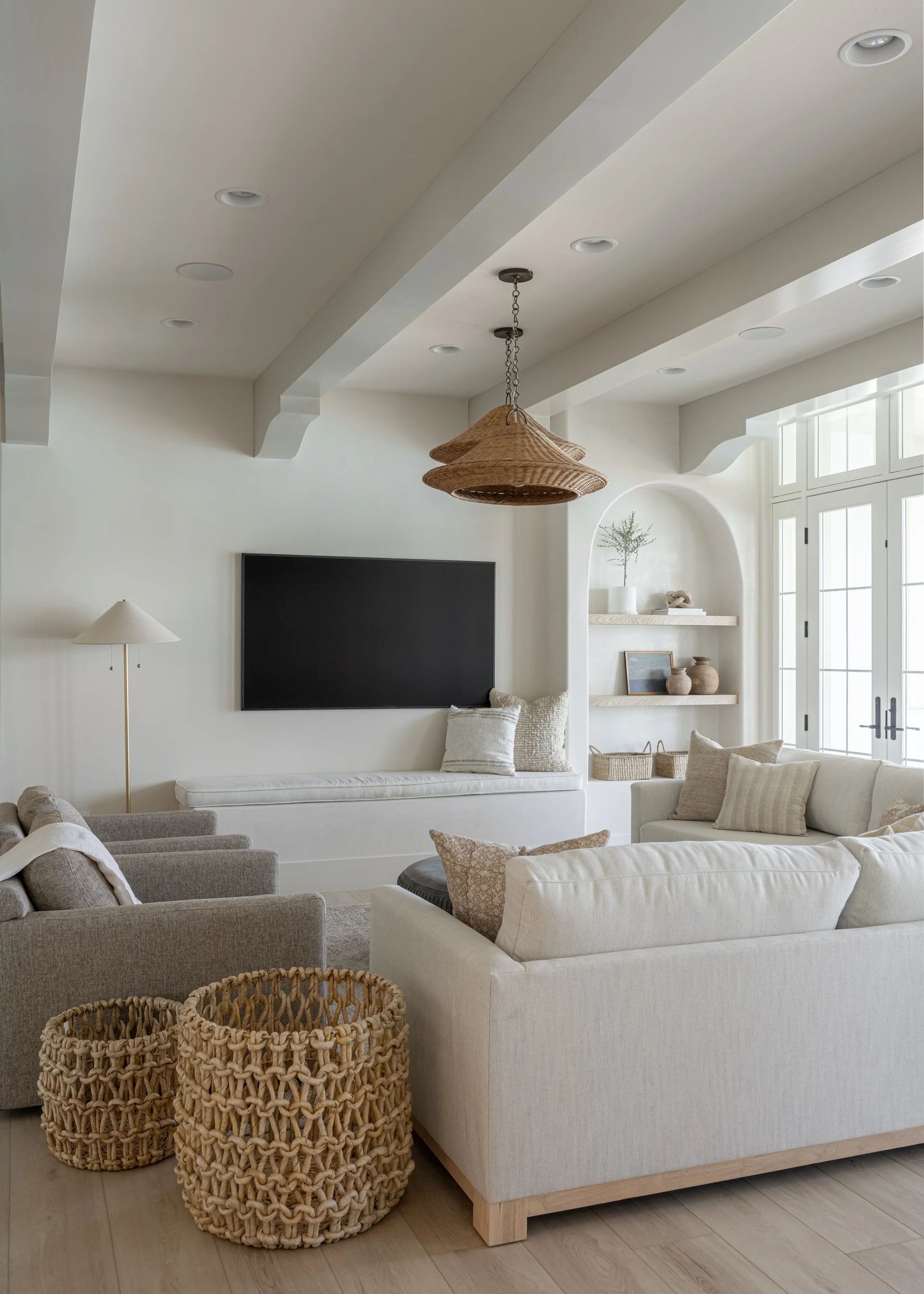 MAIA FLOOR