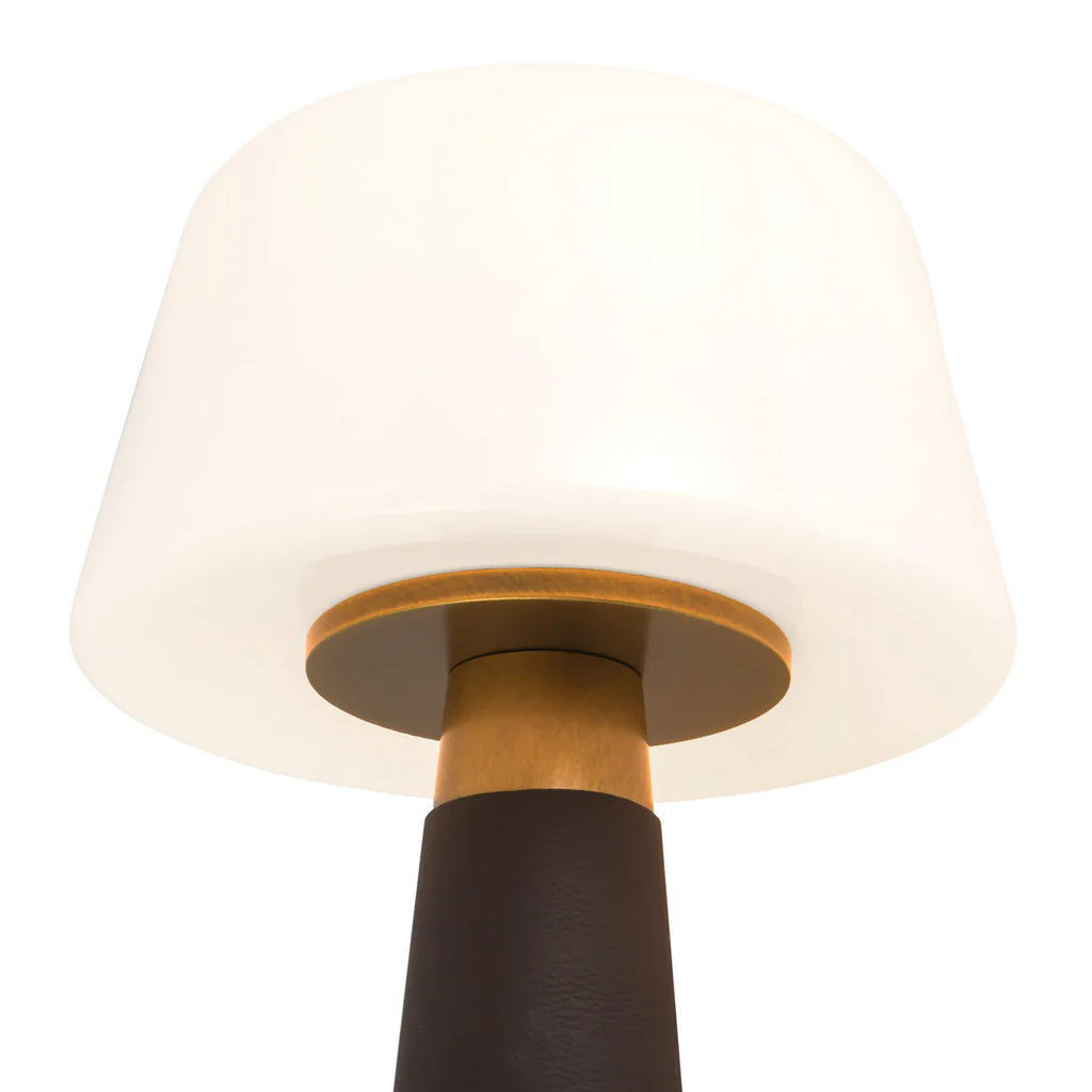 CLEMENCE TABLE