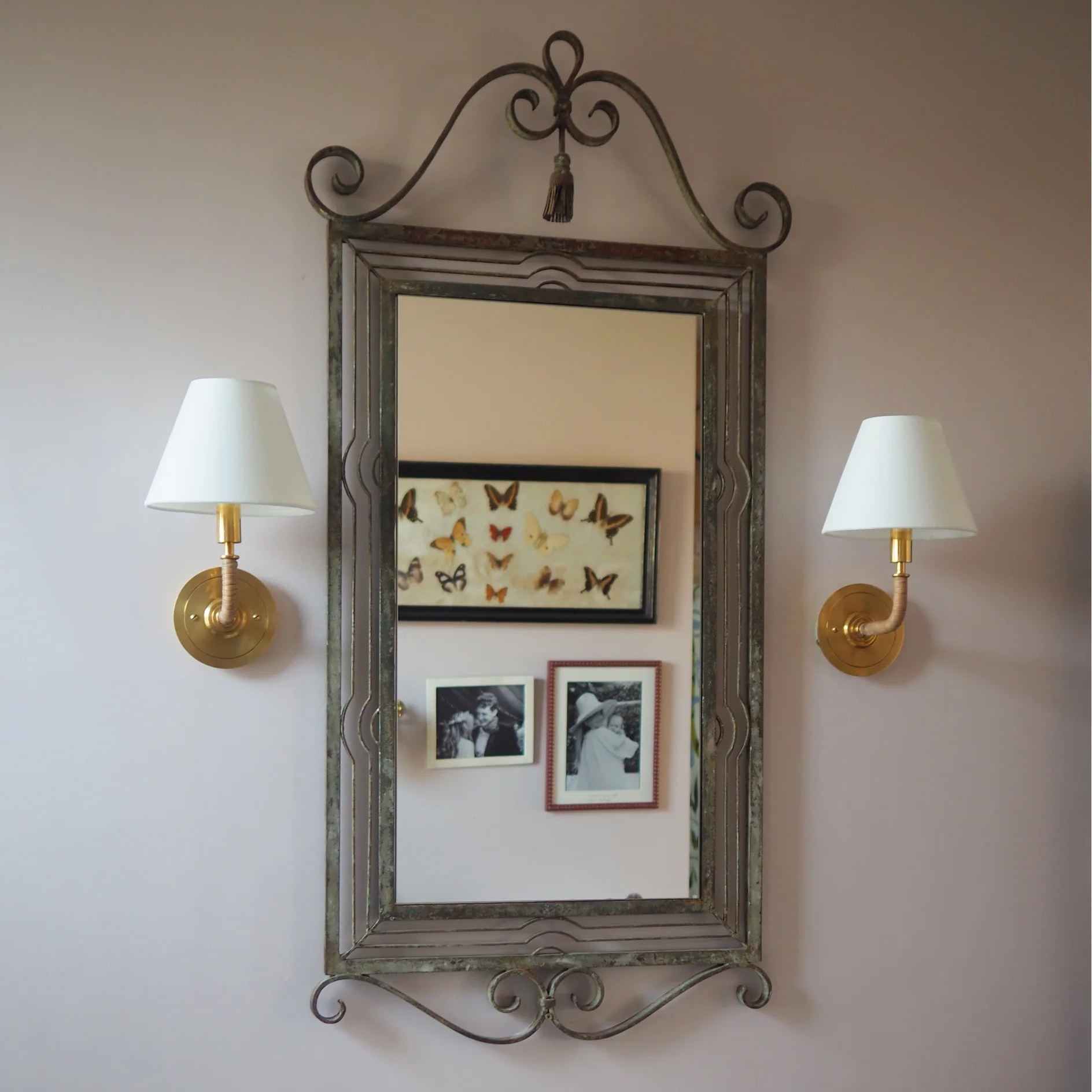CURVES No. 1 SCONCE