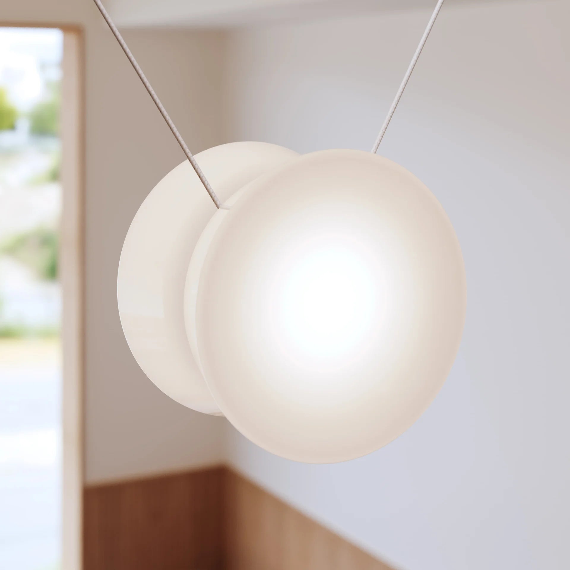 YOYO CHANDELIER