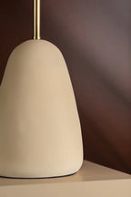 MAIA TABLE